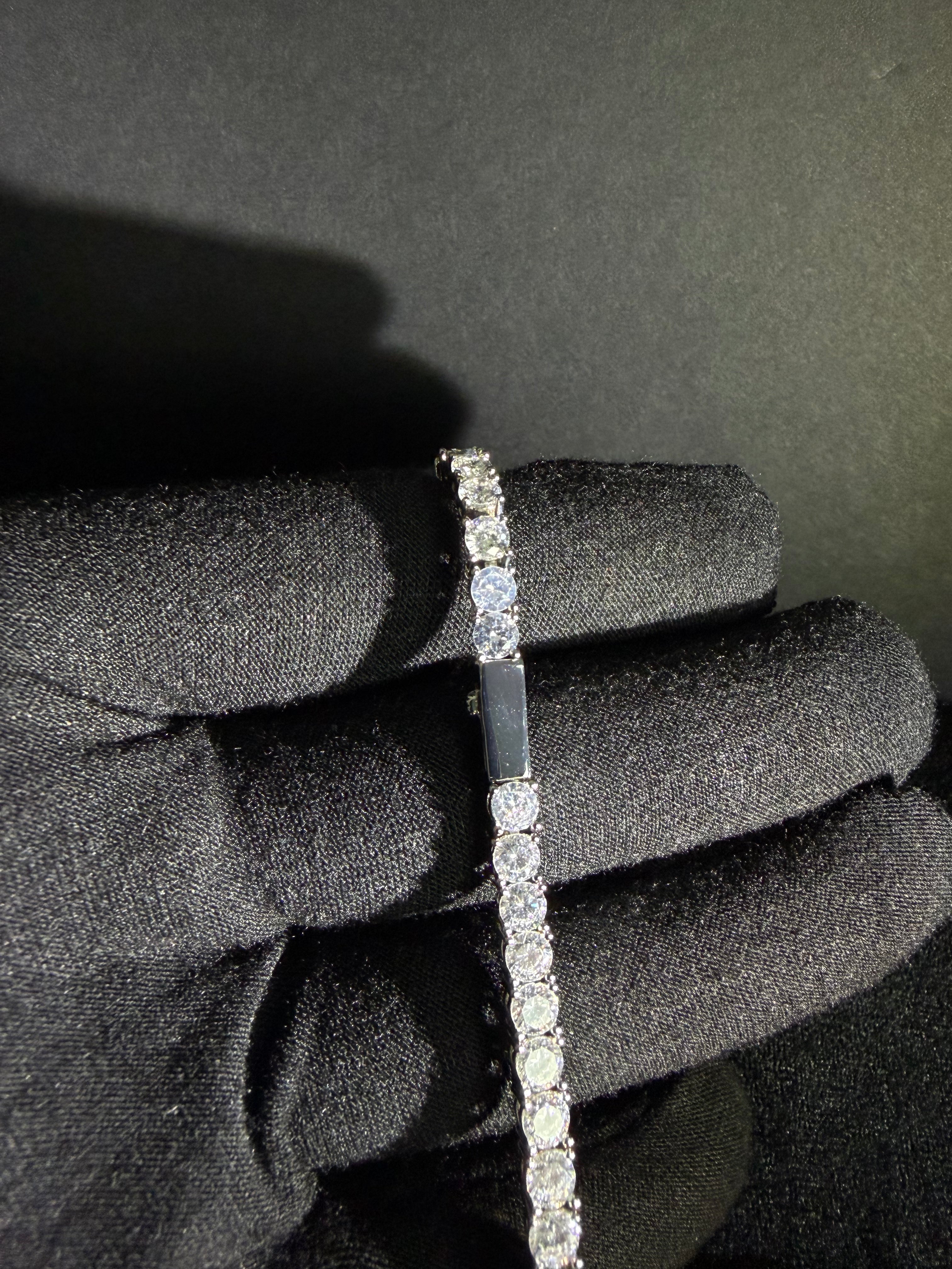 Three-Clover Tennis Bracelet — Silver — product photo 4