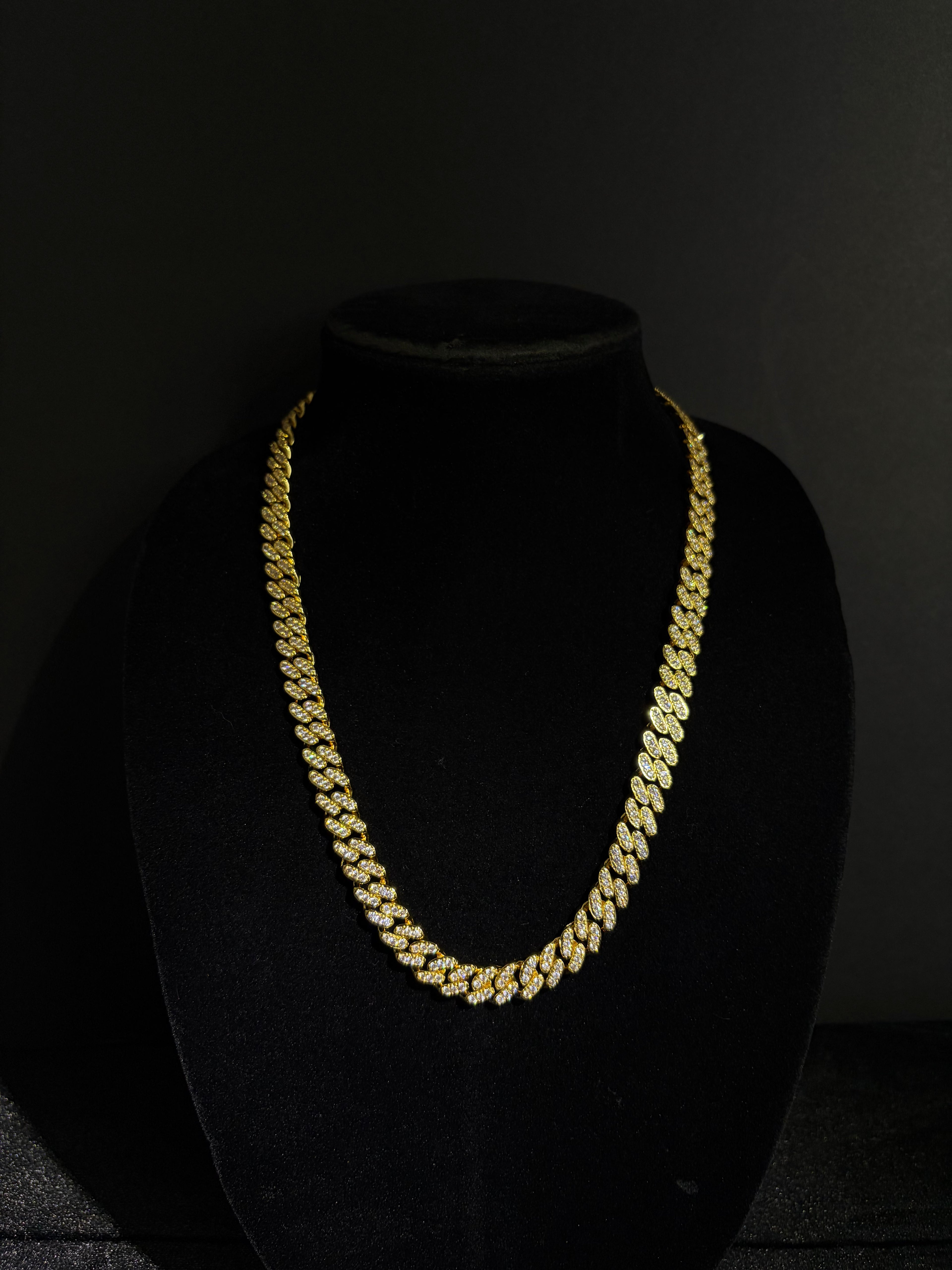 Iced Cuban Chain — 9 mm · Gold — product photo 1