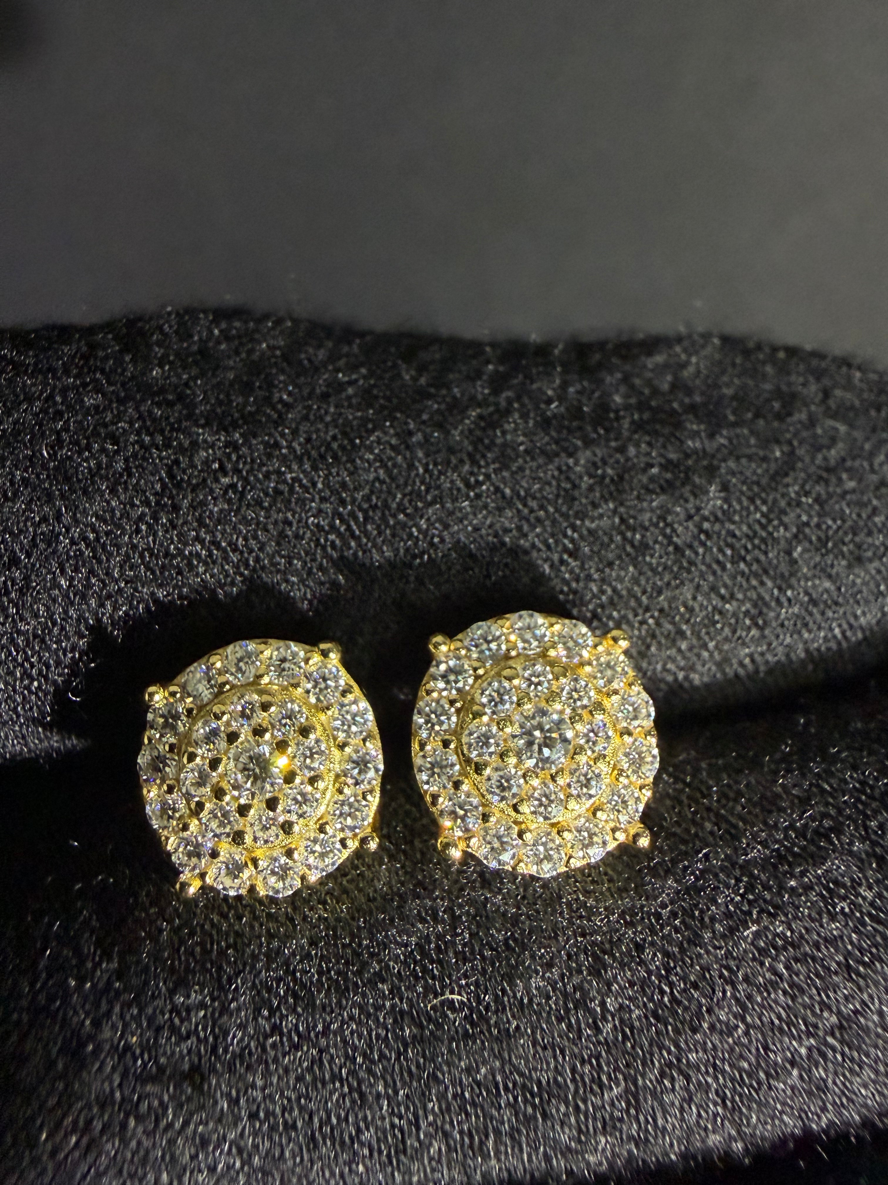 Gold cluster moissanite studs — front detail