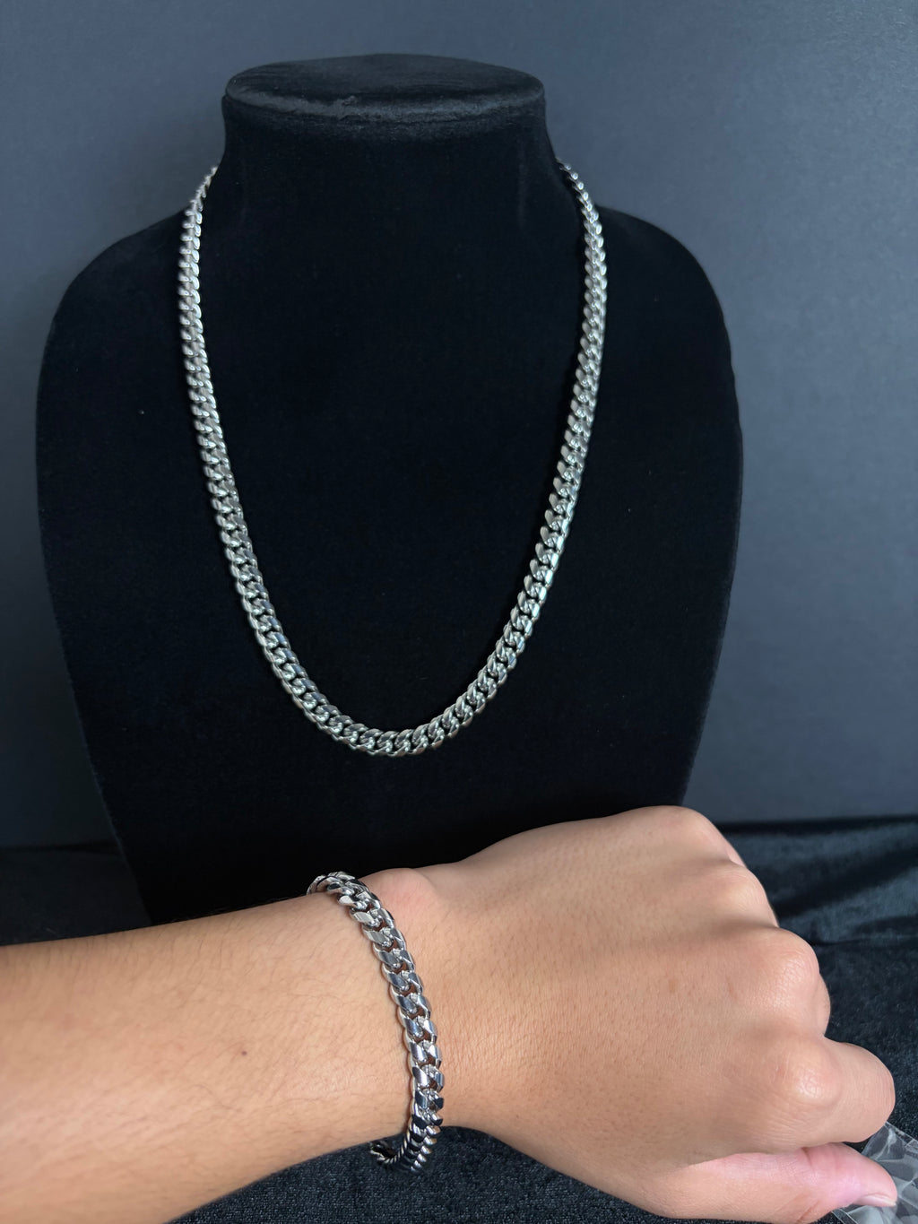 Cuban Bracelet — 8 mm · Lobster Clasp in 316L stainless steel — matching chain and bracelet shown together; sold separately