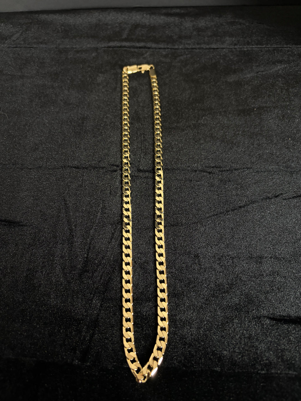 Curb Chain — 6.2 mm; 22 inches; product photograph 3