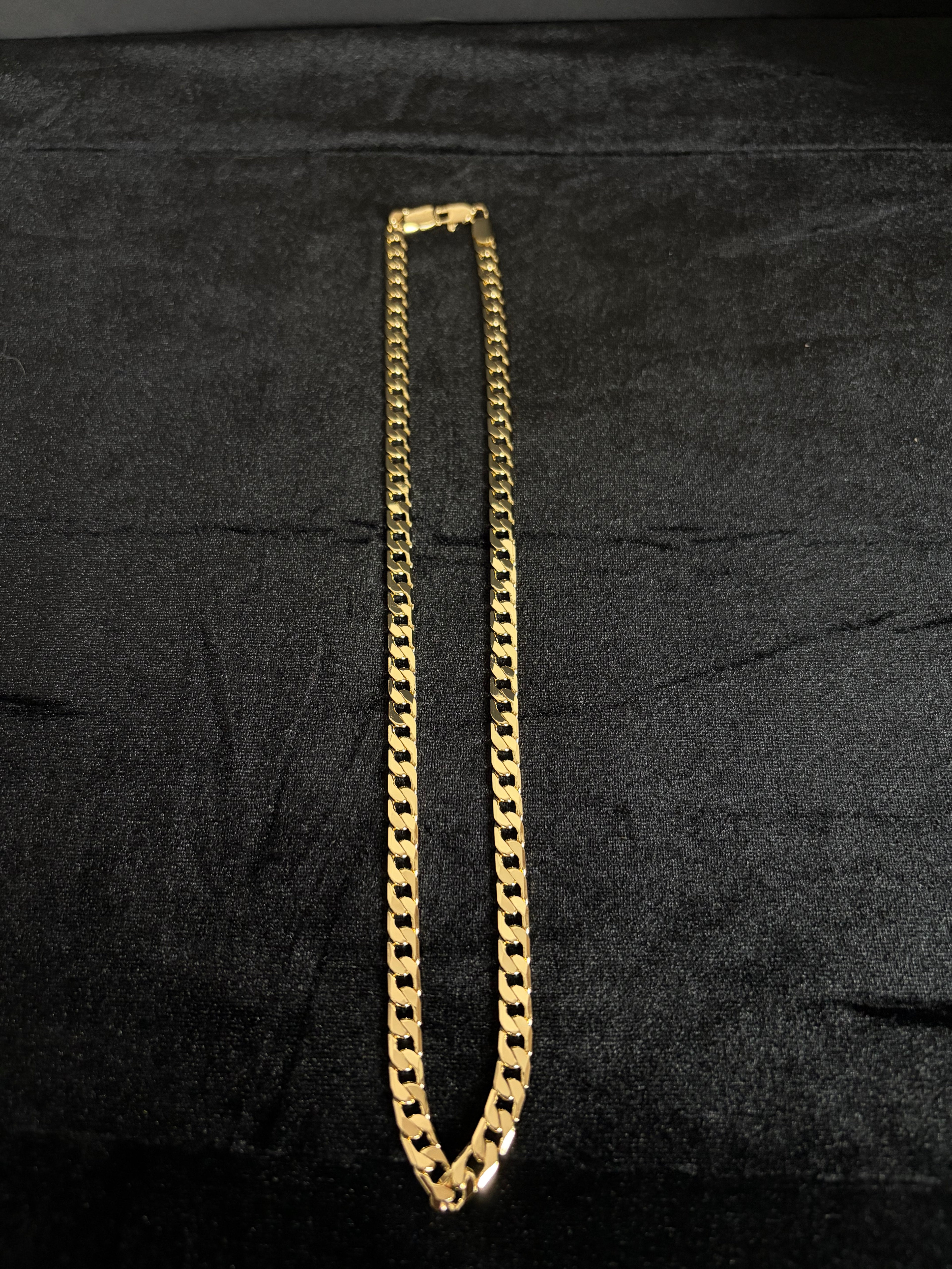 Curb Chain — 6.2 mm; 22 inches; product photograph 3