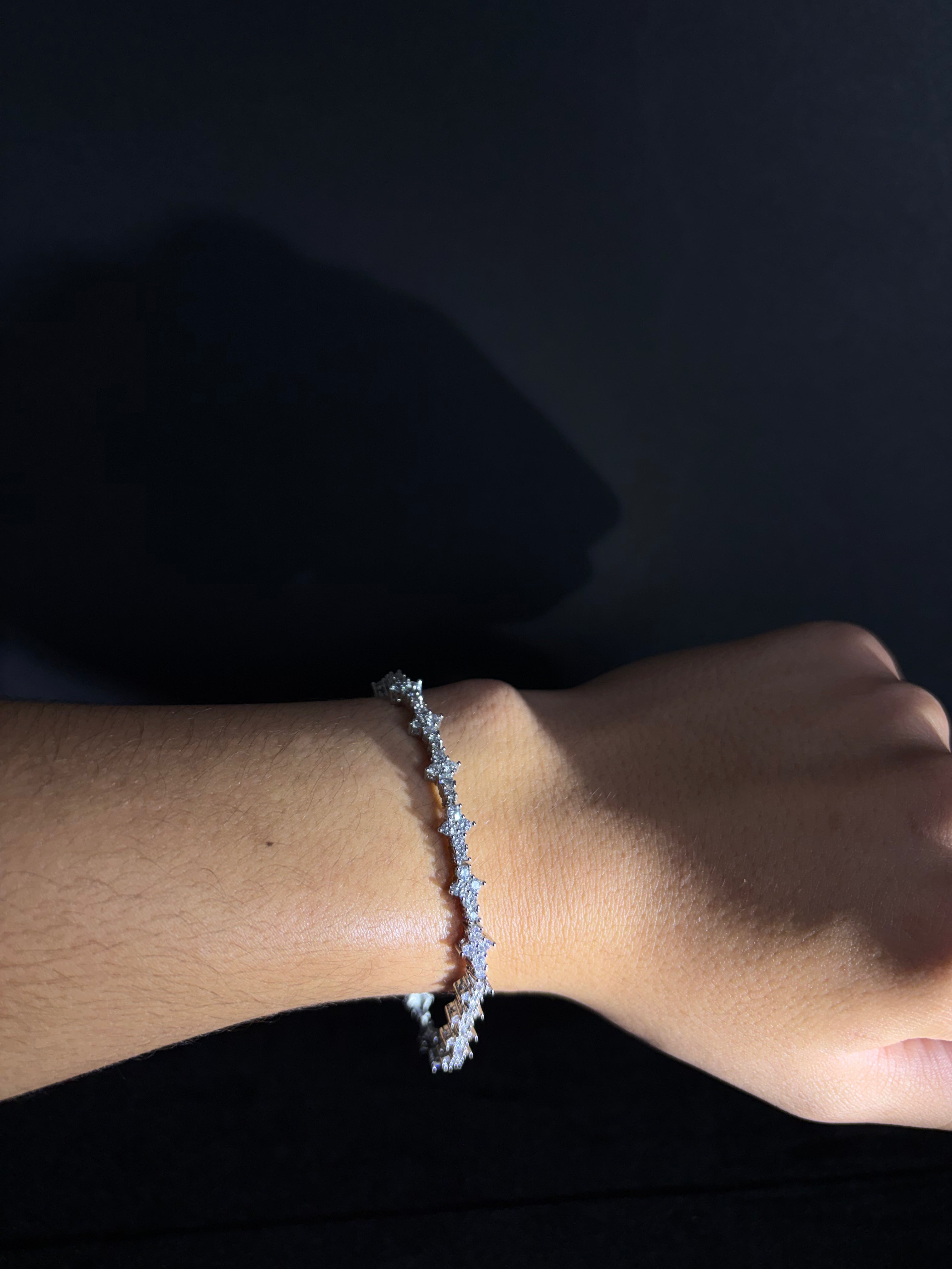 Quatre Cluster Bracelet — Four-Stone Motif, 8 inches — design and fit detail