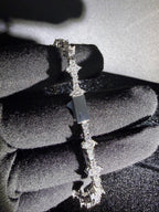 Quatre Cluster Bracelet — Four-Stone Motif, 8 inches — design and fit detail