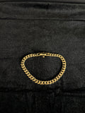 6 mm Monaco bracelet: Bracelet arranged on dark fabric