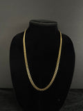 6 mm Monaco chain: Front view on a black velvet display
