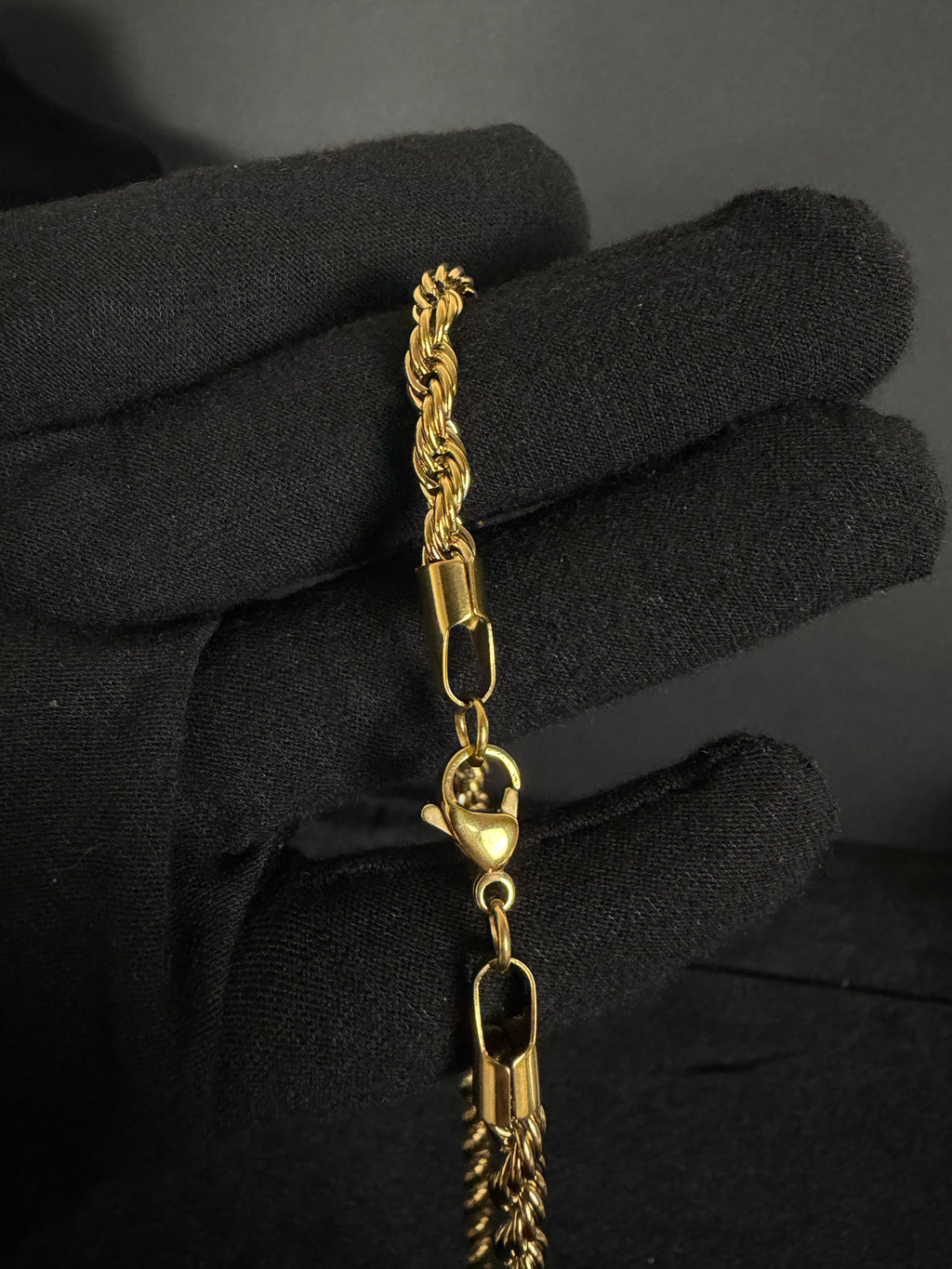 5 mm rope chain in 14K gold PVD-plated stainless steel — detail view 3