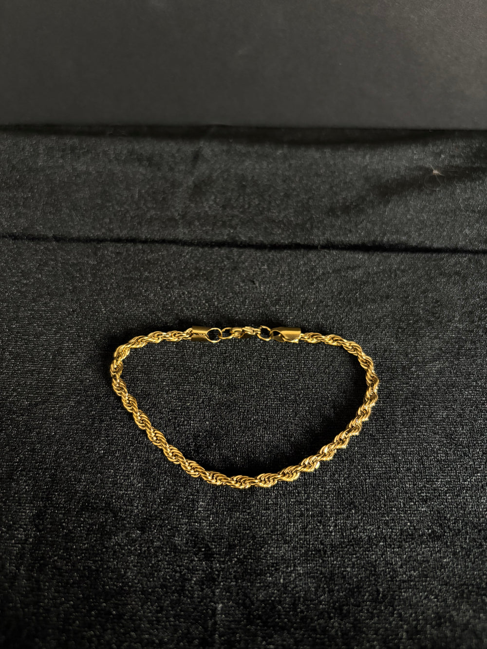 5 mm rope bracelet in 14K gold PVD-plated stainless steel — front view