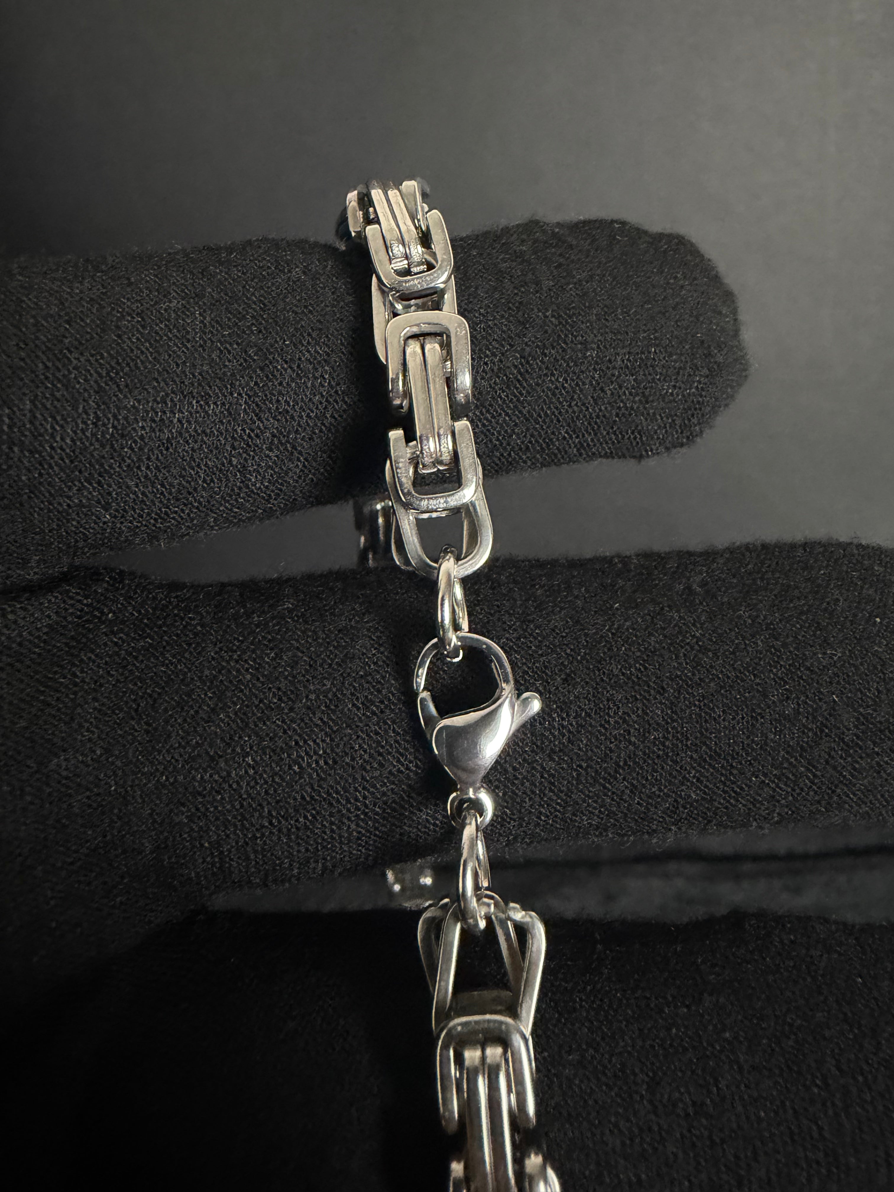 Greek Link chain, 6 mm in 316L stainless steel — link, clasp or full-length detail