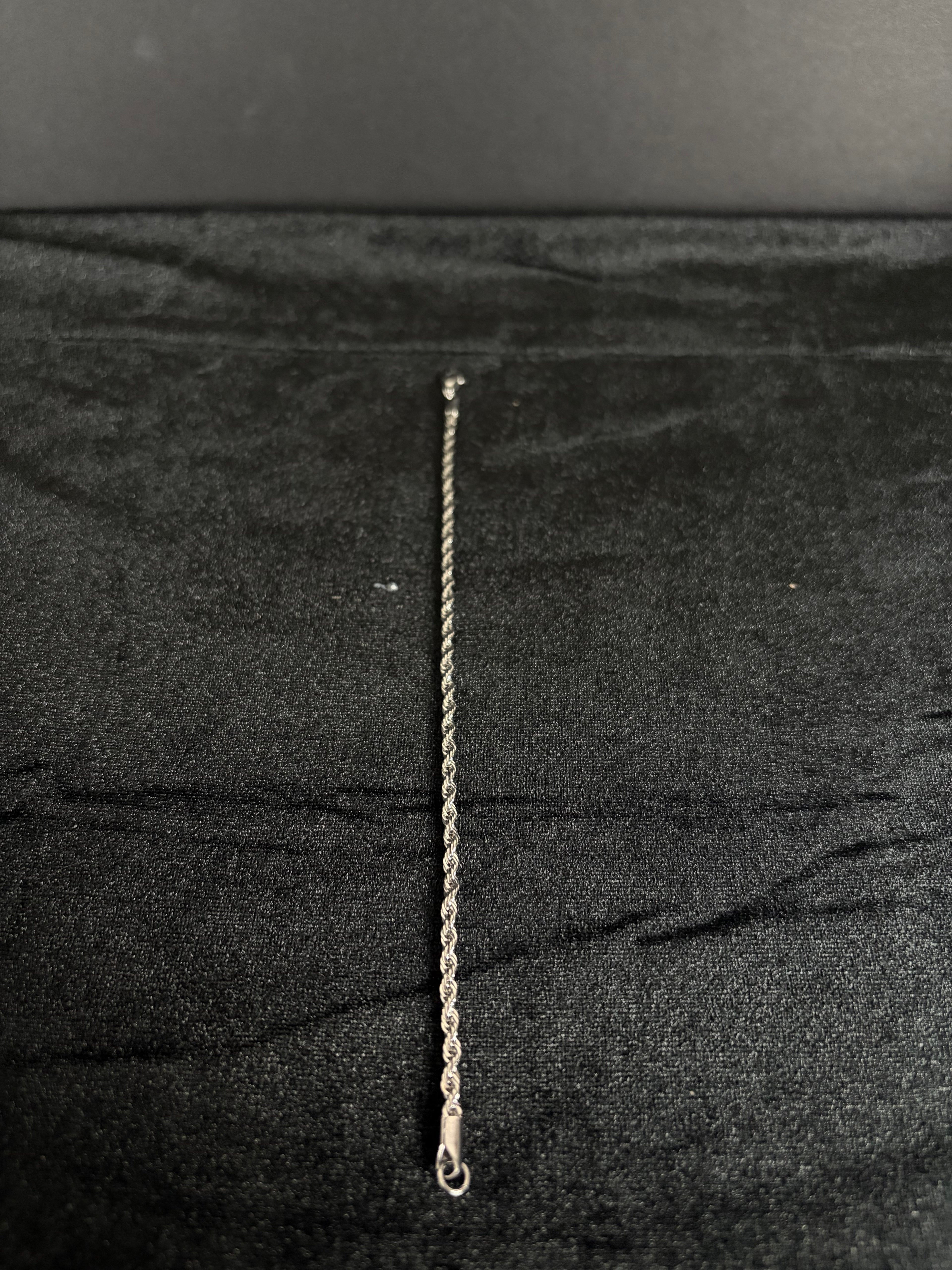 Rope bracelet, 3 mm in 316L stainless steel — link, clasp or full-length detail