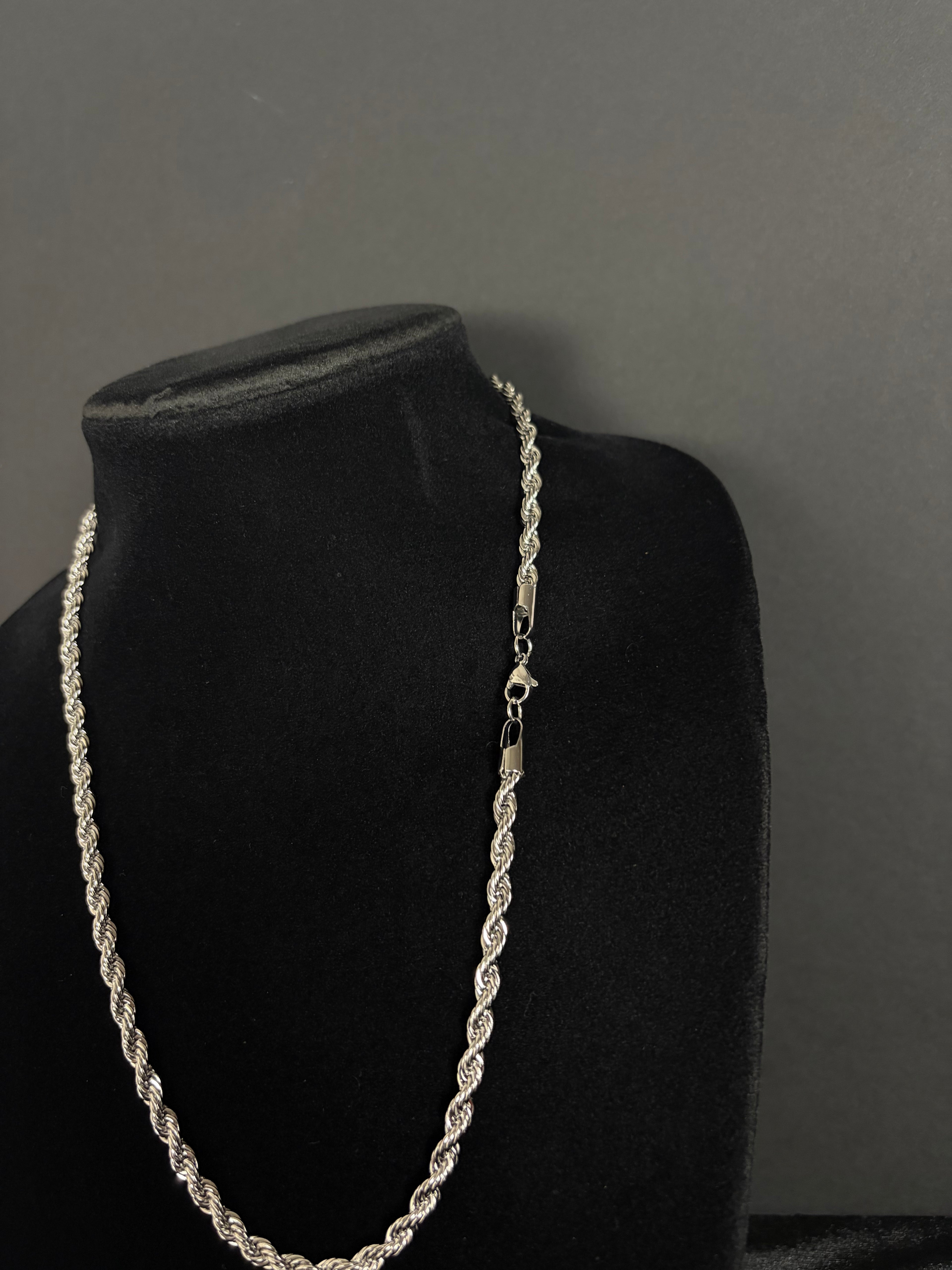Rope chain, 5 mm in 316L stainless steel — angled view