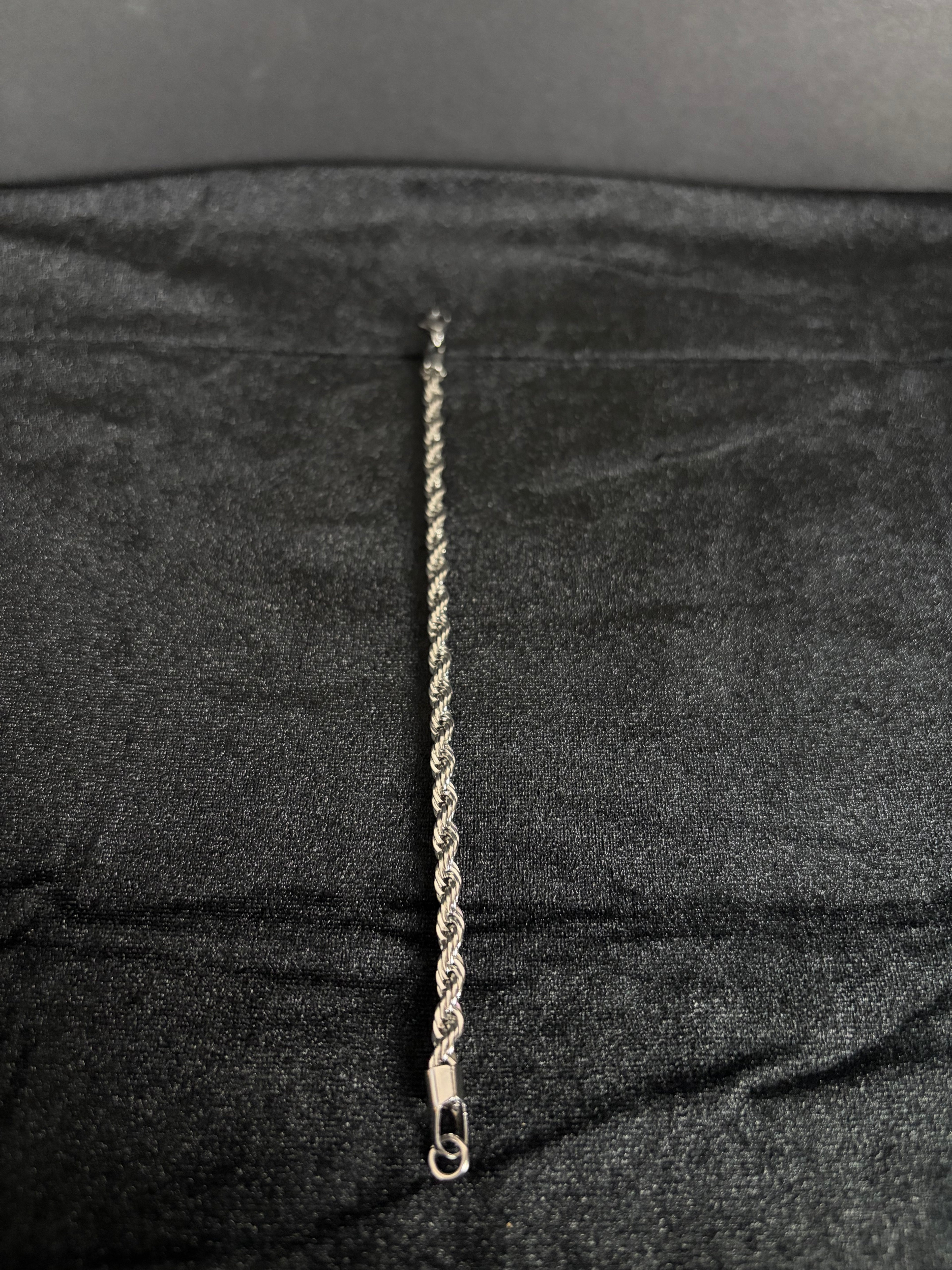 Rope bracelet, 5 mm in 316L stainless steel — link, clasp or full-length detail